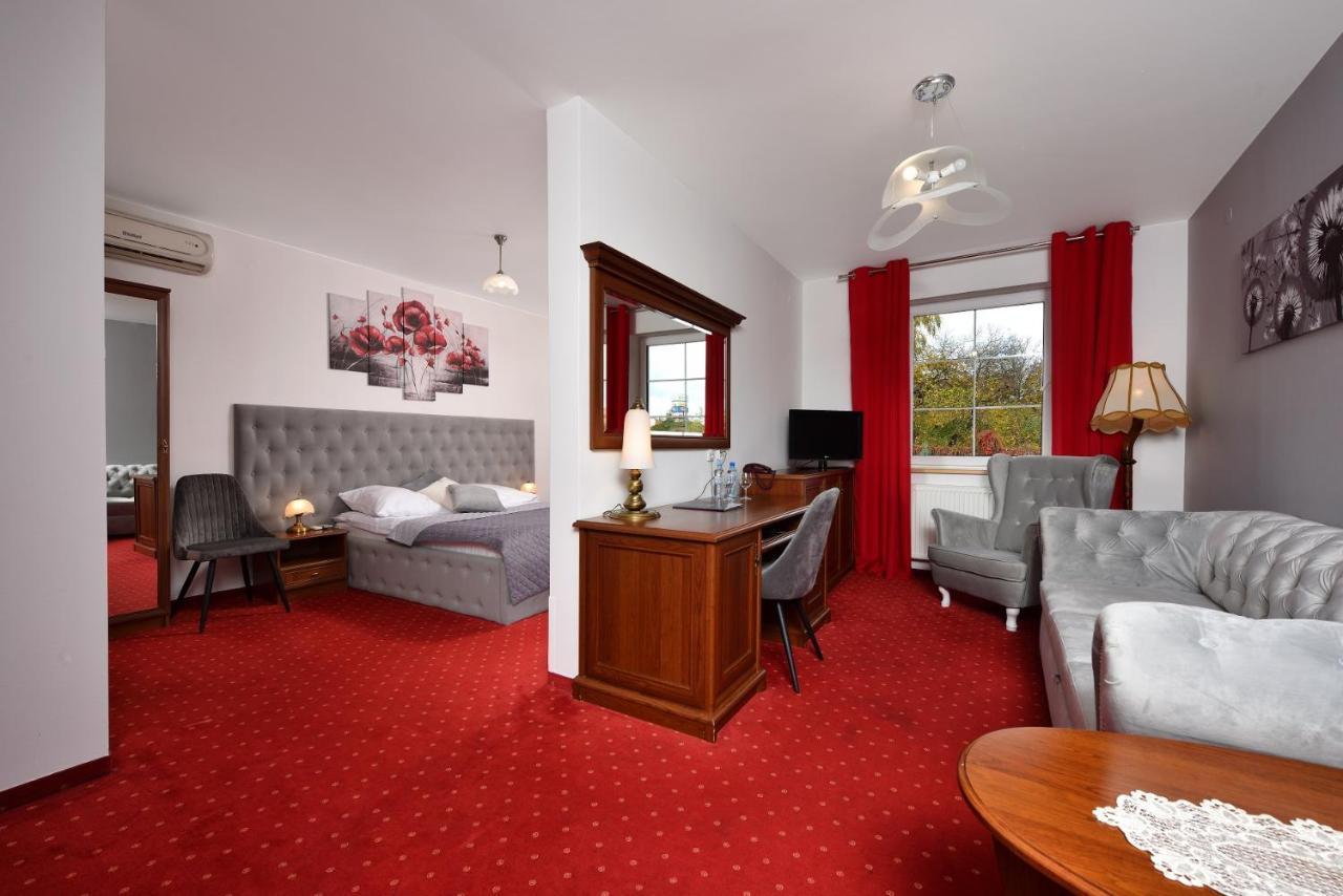 Hotel Agat พิยอตตูร์กุฟ เทรบูนัลสกี ภายนอก รูปภาพ