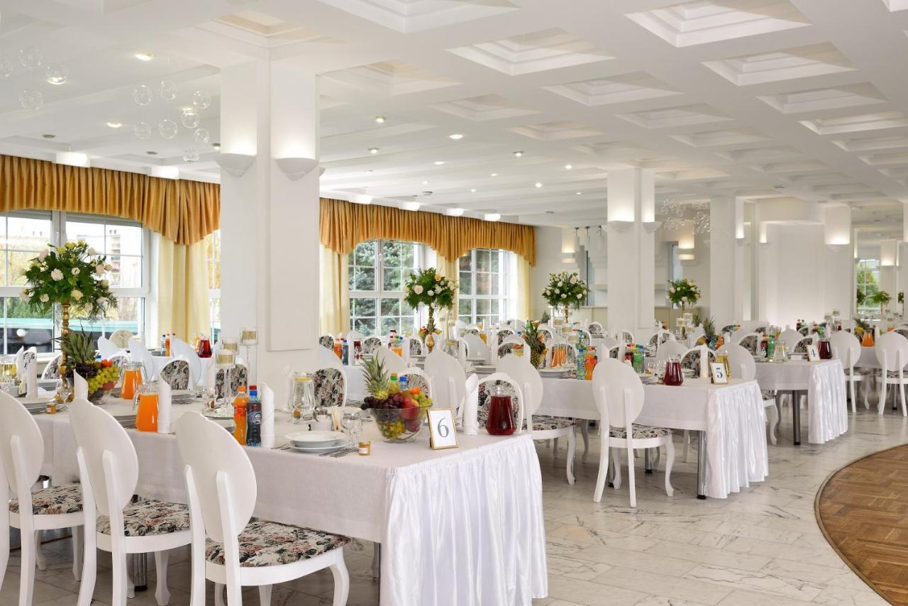 Hotel Agat พิยอตตูร์กุฟ เทรบูนัลสกี ภายนอก รูปภาพ