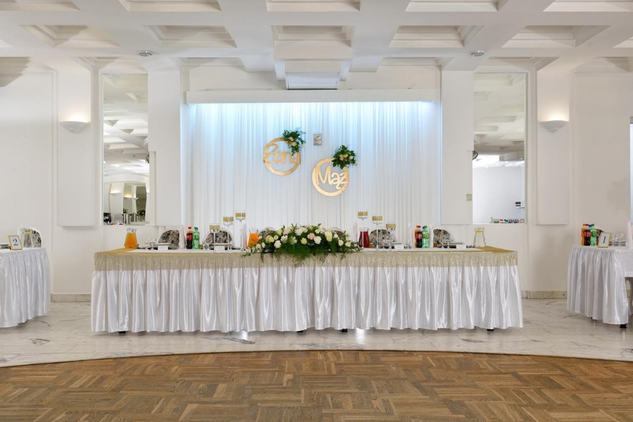 Hotel Agat พิยอตตูร์กุฟ เทรบูนัลสกี ภายนอก รูปภาพ